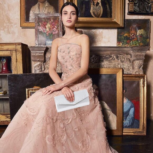 πWomenβs Silver Bling Envelope Evening Bag w/Chain Polyester Formal Handbag - Picture 6 of 7